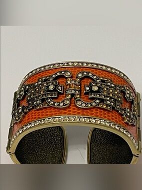 Vintage Heidi Daus Faux Snake Skin Swarovski Crystal Hinged Cuff Bracelet